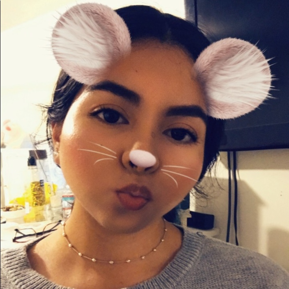 Meet your Posher, Jazmin